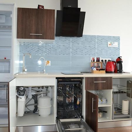 In The Sky Apartment كييف المظهر الخارجي الصورة