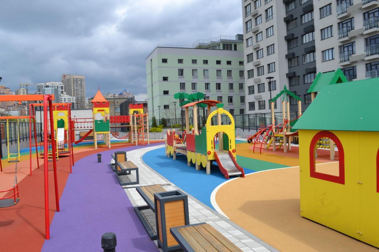 In The Sky Apartment كييف المظهر الخارجي الصورة